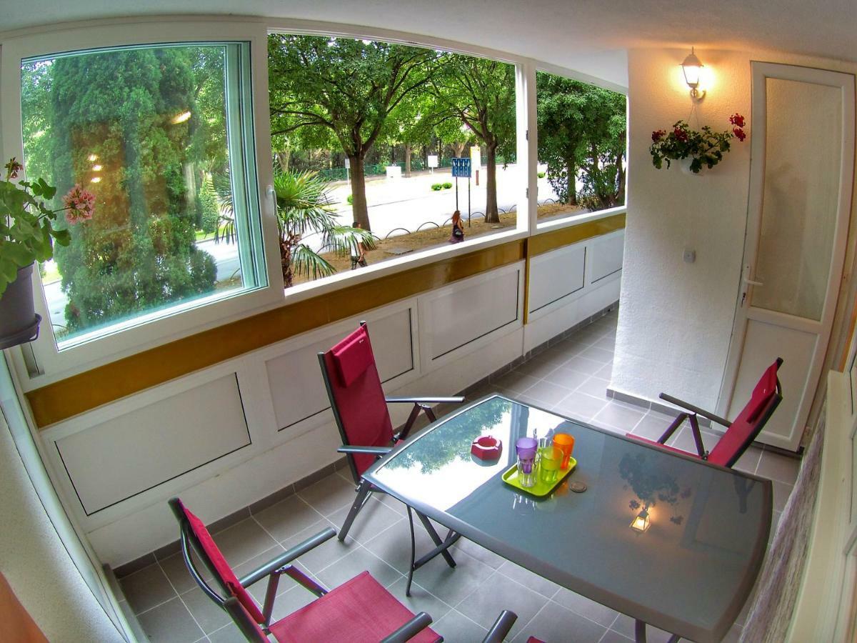 Apartment Suzana 2Br Split With Balcony Luaran gambar